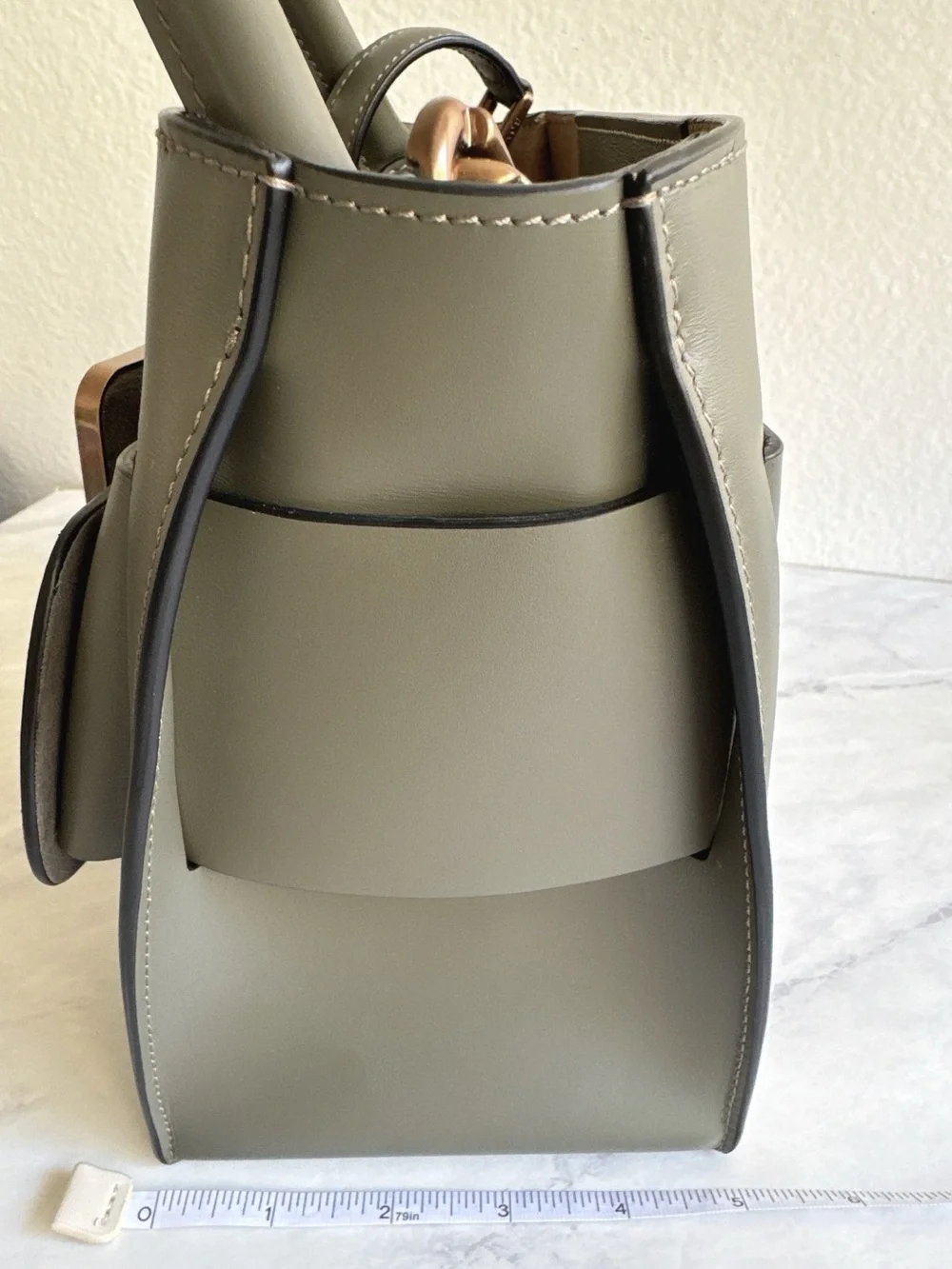 New Boyy Devon 21 bag Kalamata